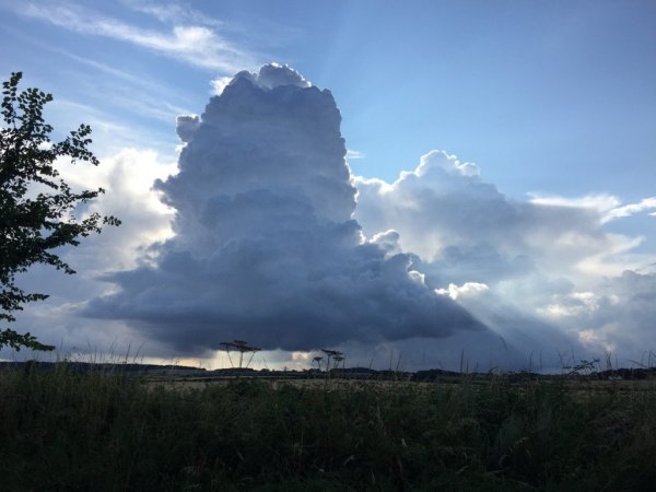 A magnificent cumulus nimbi above Spetisbury in July 2021